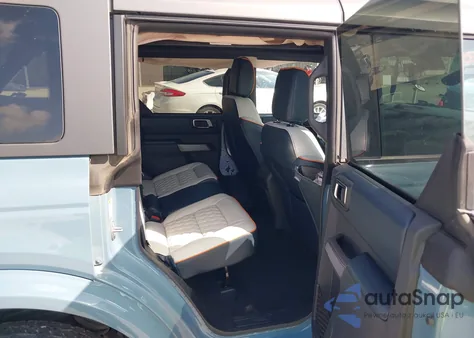 2023 Ford Bronco Outer Banks из США, поврежденный, VIN 1FMEE5DP9PLB81017